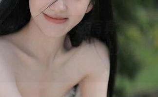 爱蜜社 – 九尾ivy泳衣写真集精选：她在碧海蓝天下的优雅姿态，让人心动不已.txt