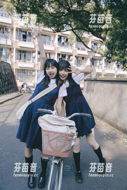 爱蜜社 - 喜欢芝芝Booty的秘密吗？立即获取她的免费写真合集吧！.txt