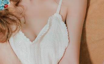 物恋传媒 – 高清写真作品《珍珠圆子》：菲菲带你领略新风尚.txt