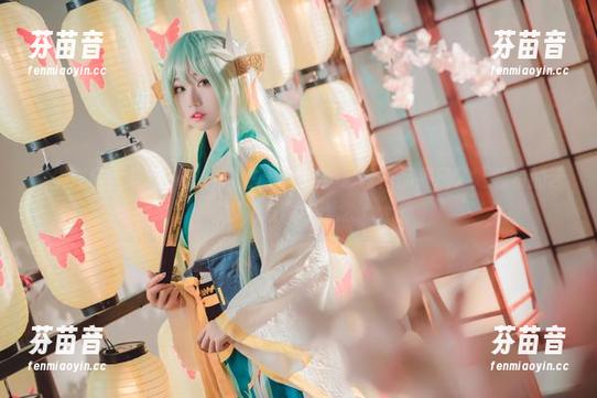迷失在猫君君MaoJun的白丝幻境：最新作品展现了她独特的艺术视角与创作理念.txt
