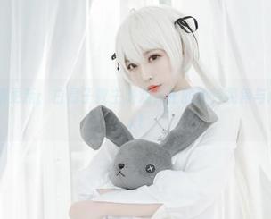 最新作品集更新：白易子教主游戏人生的独特视角与心灵表达.txt