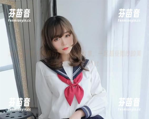 准备好了吗？观看白银81婚纱合集，一起感受婚纱的美与搞笑的混搭！.txt