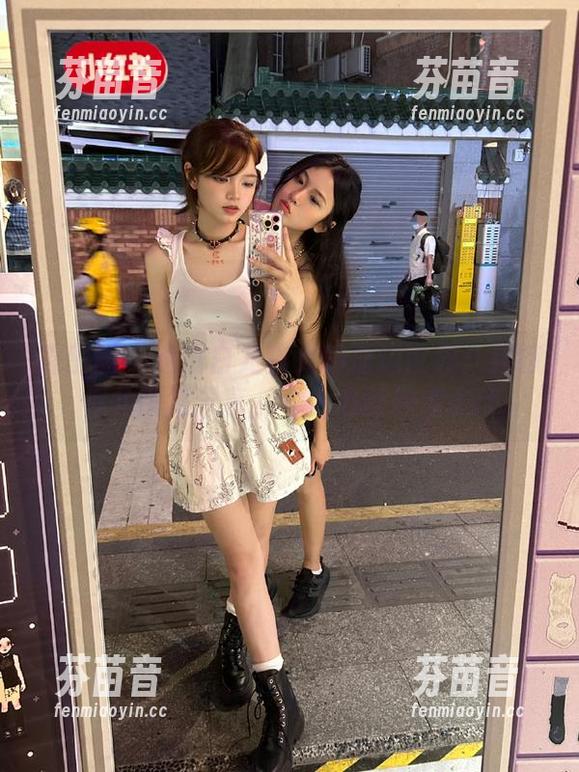 微密圈 - 走进白龙猫女的海边世界：独特视角图集分享，令人心醉神迷.txt
