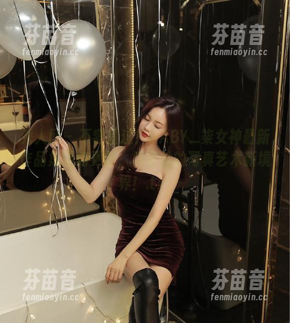 秀人网 - 不容错过！BABY_柒女神最新作品集强势更新，解锁她的写真艺术新境界！.txt