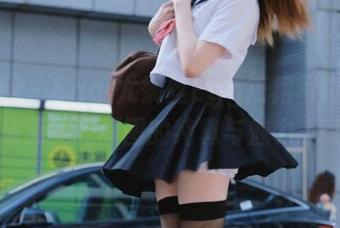 秀人网 – Egg-尤妮丝Egg短裙写真，释放无圣光原图的纯真与魅力.txt