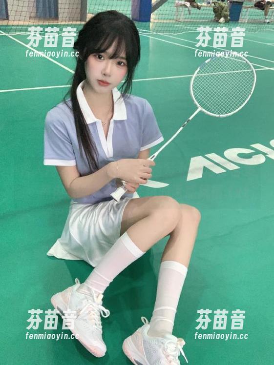 秀人网 - Evelyn艾莉独特私房写真合集：黑内衣与白衬衫交织的诱惑风情.txt