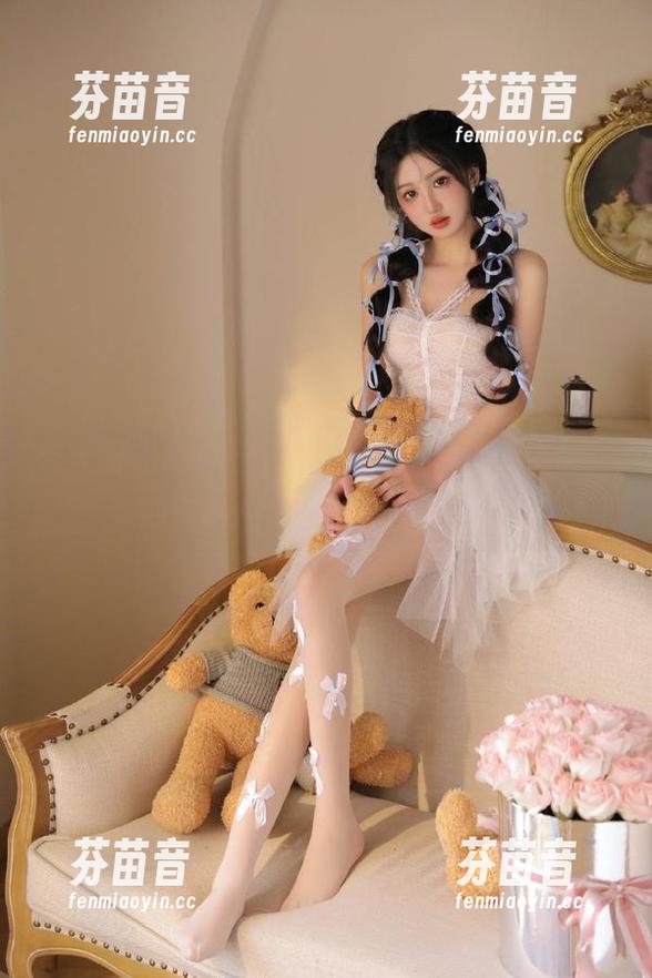 秀人网 - Yuki鱼儿少女写真集在此上线，随时网盘下载享受艺术.txt