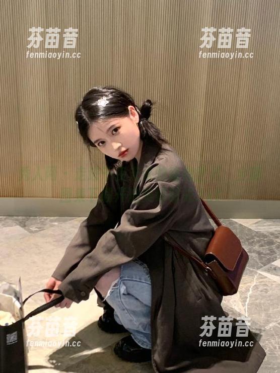 秀人网 - 走进千夜未来的瑜伽世界：全新图集下载开启美好时光.txt