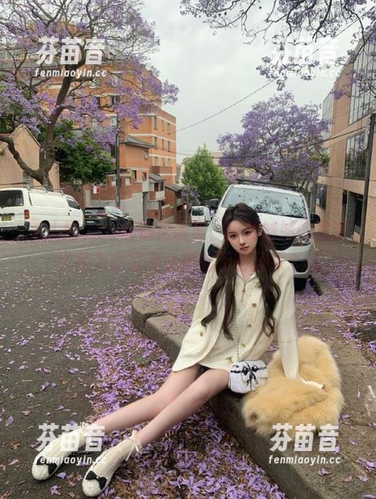 秀人网 - 一场视觉盛宴，南初妹妹的免费作品为你呈现女孩的无限风采.txt