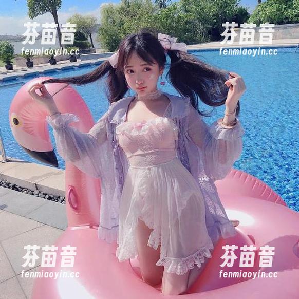 秀人网 - 悠悠YOYO女王精彩美图集，精致套图展现她的独特风格与无限创意.txt