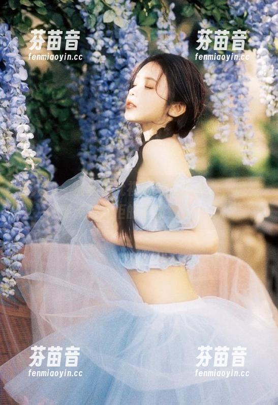 秀人网 - 最新戴允祺可爱写真合集，感受她那无法抗拒的清新魅力！.txt
