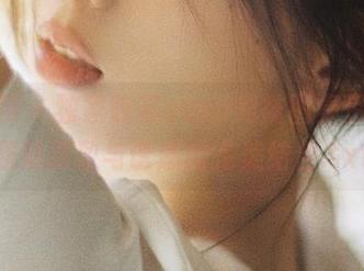 秀人网 – 独家晚苏susu网袜图集资源，邂逅精致与诱惑的完美结合.txt
