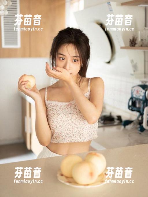 秀人网 - 在线探索涵涵Luna的天使写真，美图如梦幻般令人沉醉！.txt
