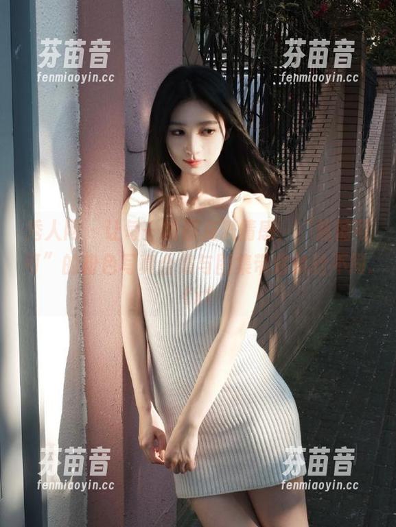 秀人网 - 让每一帧都充满情感，“焦糖可可”的粉色写真合集与图集带你体验不同.txt