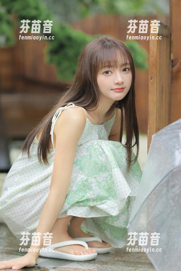 秀人网-王婉悠Queen 秀人网 - 王婉悠Queen献上的华丽礼服:不可错过的绝美图集资源.txt