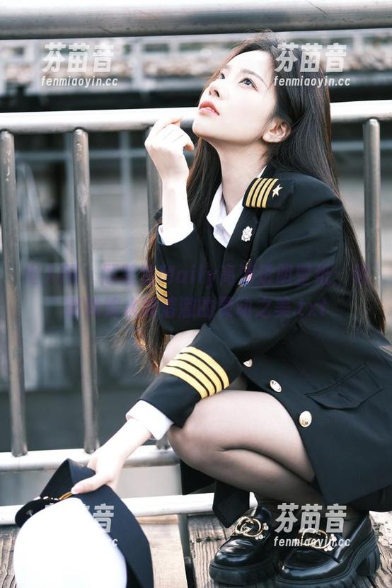 秀人网 - 顾楚楚Maily高清透明壁纸：领略她如水般清澈的灵动之美.txt