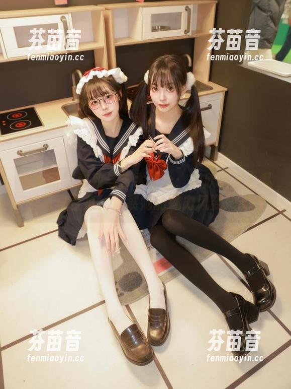 秀人网 - 雅致与艺术结合：顾欣怡天台私房写真合集，尽展她的魅力风姿！.txt