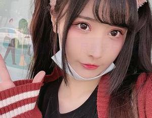 糖果果Candy的美脚之旅，尽享无与伦比的美图套图体验.txt