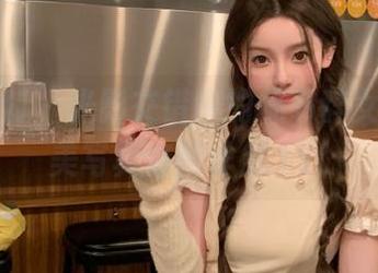 紧急企划 – 光影交错中的林书辞女友，完美写真套图详解.txt