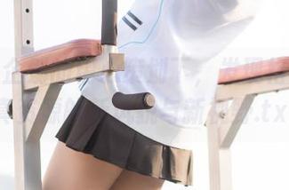 在紧急企划的精心策划下，发现格子裙写真资源的新风貌与新视野.txt