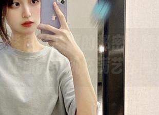 微密圈 – 紫色哒豚豚的秘密：精美图集免费下载，让你的手机充满艺术气息！.txt