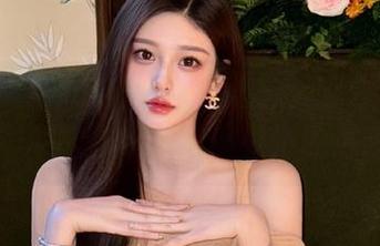 纳丝摄影 – 宁宁带你走进护士世界，精美写真作品等你下载，感受她的温暖.txt