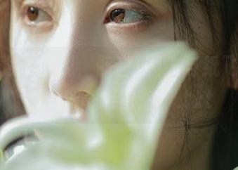 绞肉姬为你呈现，骸音·囚人与纸飞机的高清cos奇幻冒险！.txt