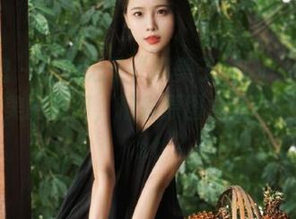 美媛馆 – 细腻记录“糯美子MINIbabeJK”的美丽瞬间，精彩原图合集不容错过.txt