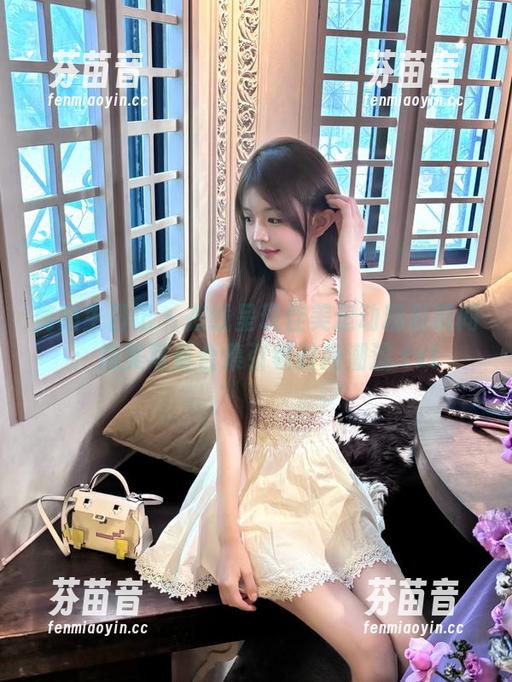 舞蹈生日记 - 在线呈现佳美运动精彩瞬间：绝美写真合集引领时尚潮流.txt