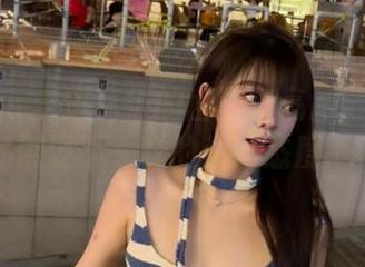 微密圈 – 走进葛征的世界：高跟鞋写真作品展现不一样的生活态度.txt