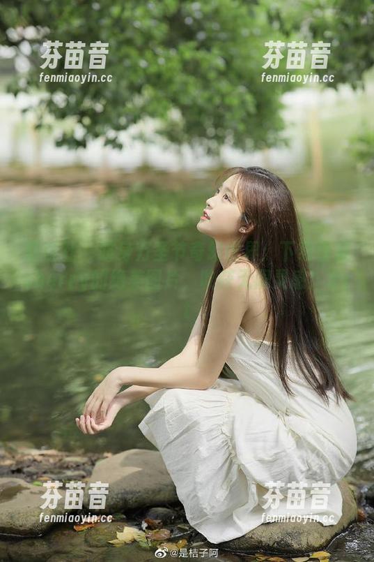 蜜桃社 - 跻身万圣节奇幻世界：下载雪梨sherry的绝美图片，收获无限灵感！.txt