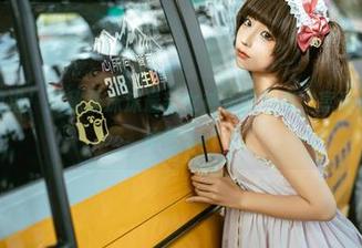 时尚潮流前沿！探秘蠢沫沫最新女神乐园写真，享受极致的视觉体验.txt