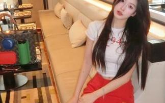 觅芙少女 – 尽情享受夏日阳光：晓晓泳装原图与醉人图集分享.txt