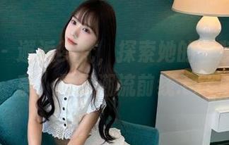 语画界 – 邂逅梦梵，探索她的套装美图分享，尽享潮流前线.txt