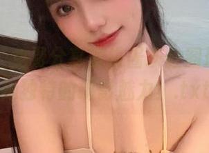 语画界 – 免费分享蜜桃酱灰丝图册，感受她独特的摄影魅力！.txt