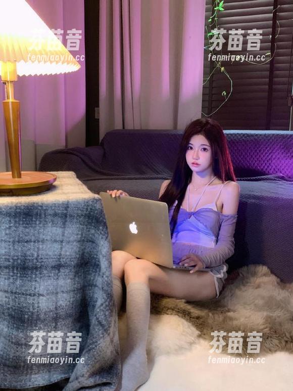 微密圈 - 轩子巨二兔夏日写真精选：原图记录每一个美丽瞬间.txt
