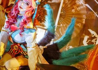 感受雯妹不讲道理兔女郎写真集的魅力，快来下载她的甜美瞬间！.txt