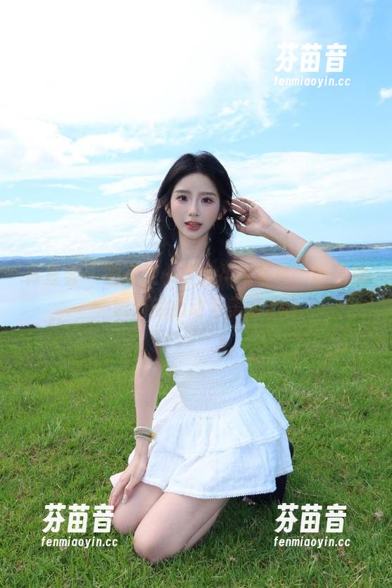 青豆客 - 观看妮小妖的花嫁写真，感受那一瞬间的心动与美丽.txt
