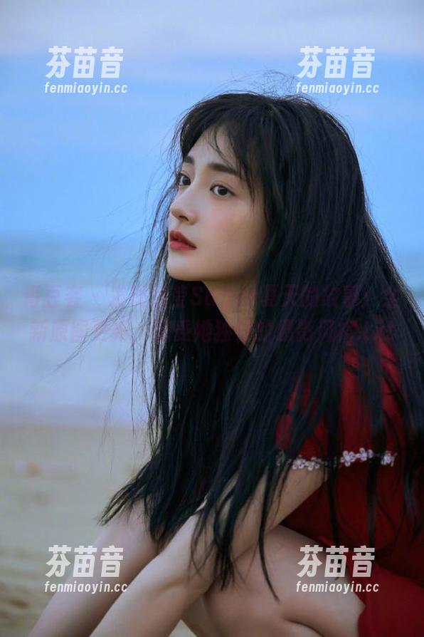 青豆客 - 发现梁莹Sugar夏天的故事：全新原图更新，感受她独特的摄影风格.txt