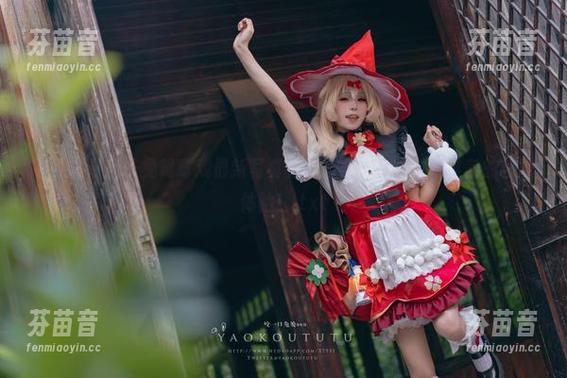 下载黏黏团子兔鸳鸯戏最新写真免费合集，尽享清新唯美的艺术体验！.txt